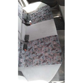 nissan primera berlina (p11) del año 1999