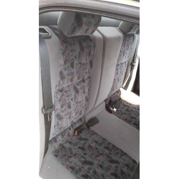 nissan primera berlina (p11) del año 1999