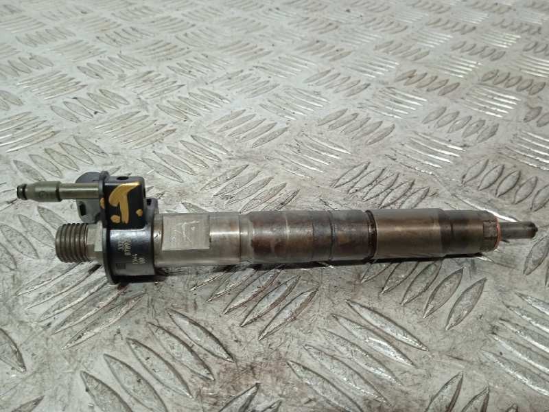 Recambio de inyector para bmw serie 1 coupe (e82) 2.0 turbodiesel cat referencia OEM IAM 7797877 0445116001 
