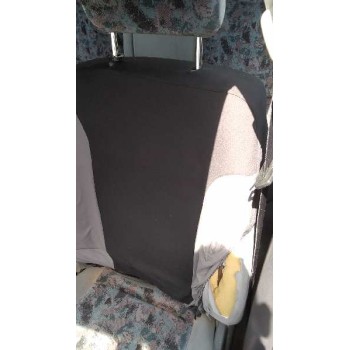 nissan primera berlina (p11) del año 1999