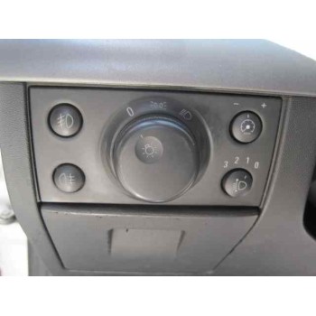 opel vectra c berlina del año 2003