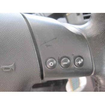 opel vectra c berlina del año 2003