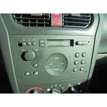 opel corsa c del año 2001