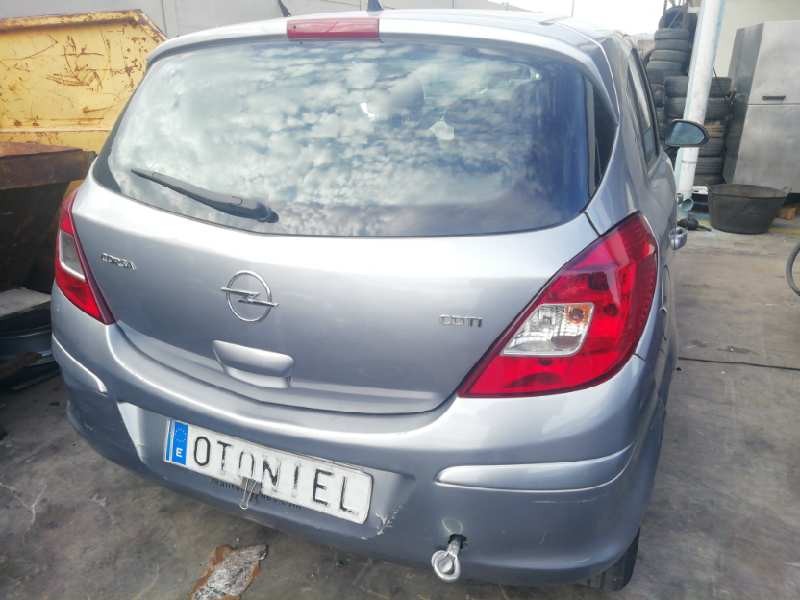opel corsa d del año 2010