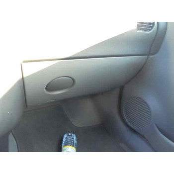 opel corsa c del año 2001