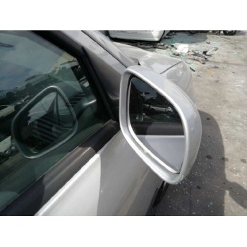 skoda octavia berlina (1u2) del año 2000