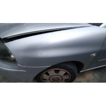 seat ibiza (6l1) del año 2002