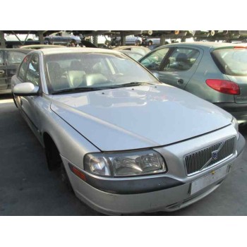 volvo s80 berlina del año 2003
