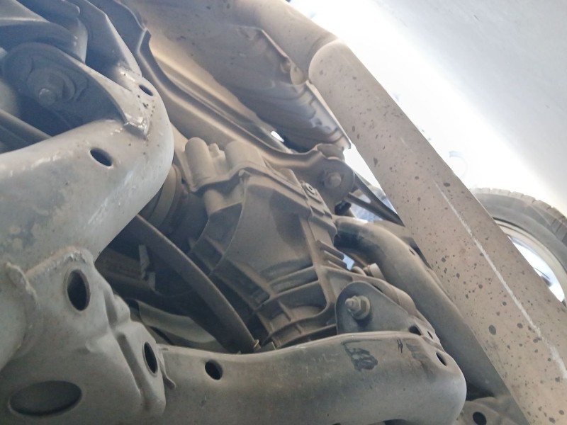 Recambio de diferencial trasero para audi q7 (4lb) 3.0 tdi quattro referencia OEM IAM   