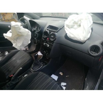 opel corsa d del año 2010