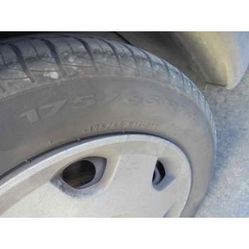 opel corsa c del año 2001