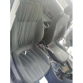 opel corsa d del año 2010