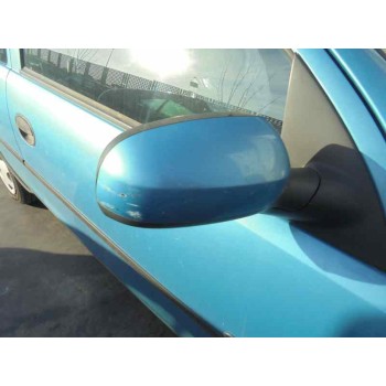 opel corsa c del año 2001