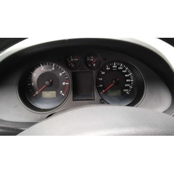 seat ibiza (6l1) del año 2002