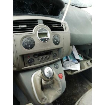 renault scenic ii del año 2004