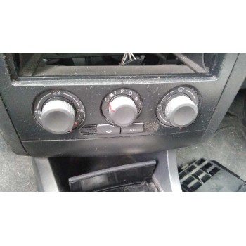 seat ibiza (6l1) del año 2002