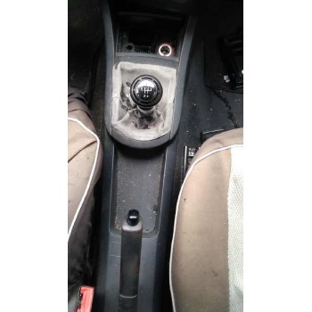 seat ibiza (6l1) del año 2002