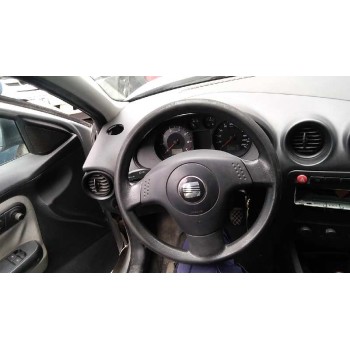 seat ibiza (6l1) del año 2002