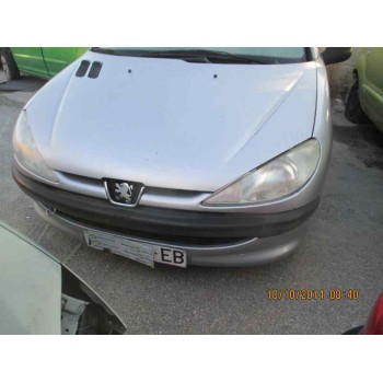 peugeot 206 berlina del año 1999