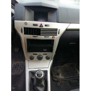 opel astra gtc del año 2007