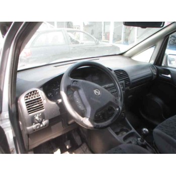 opel zafira a del año 2001