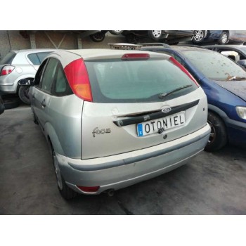 ford focus berlina (cak) del año 2003