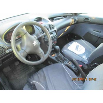 peugeot 206 berlina del año 1999