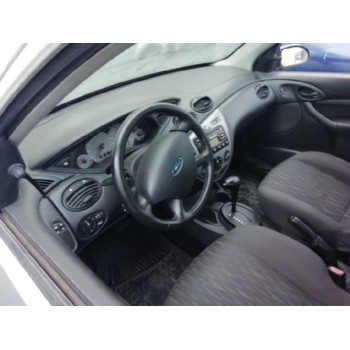 ford focus berlina (cak) del año 2003