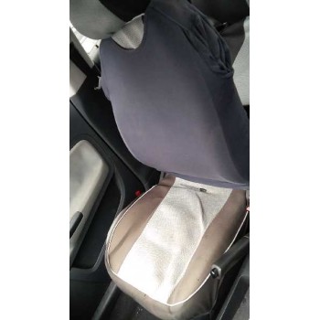 seat ibiza (6l1) del año 2002