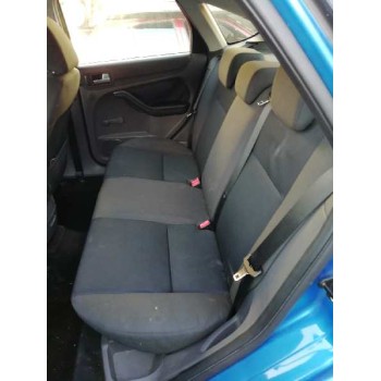 ford focus berlina (cap) del año 2005