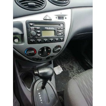 ford focus berlina (cak) del año 2003
