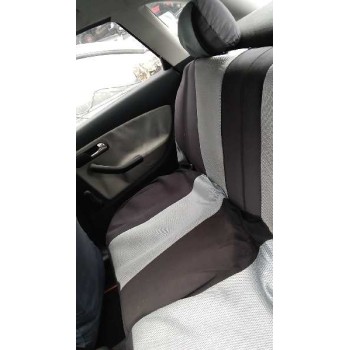 seat ibiza (6l1) del año 2002