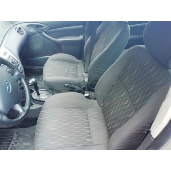 ford focus berlina (cak) del año 2003