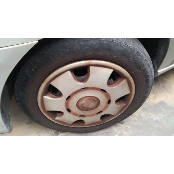 seat ibiza (6l1) del año 2002