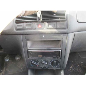 volkswagen golf iv berlina (1j1) del año 1998