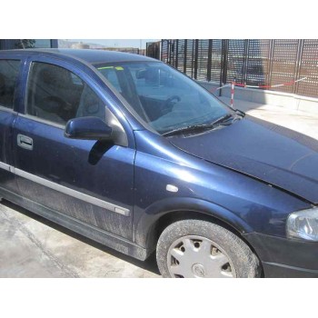 opel astra g berlina del año 2001