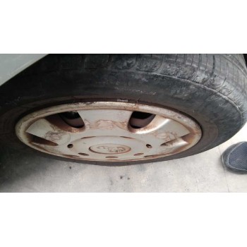 seat ibiza (6l1) del año 2002