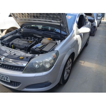 opel astra h gtc (a04) del año 2008