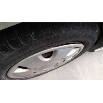 seat ibiza (6l1) del año 2002