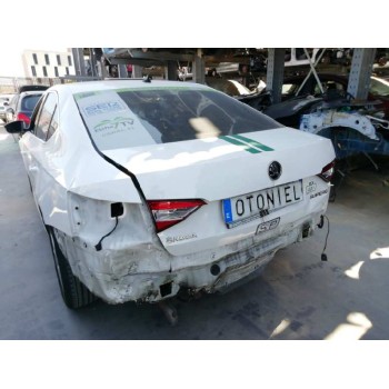 skoda superb (3v3) del año 2017