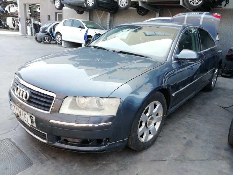 AUDI A8 (4E2)