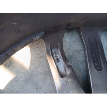 Recambio de llanta para audi q7 (4lb) 3.0 tdi quattro referencia OEM IAM KBA52128 DRVX9020 