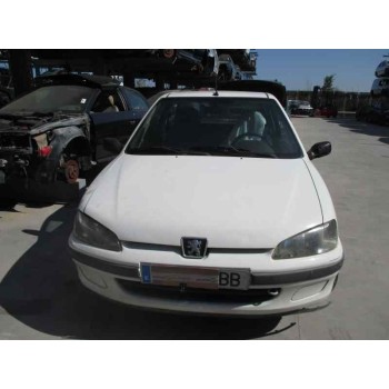 peugeot 106 (s2) del año 2000