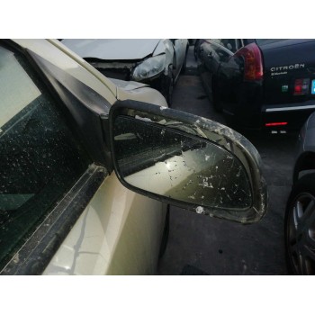 opel astra h berlina del año 2004