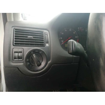 volkswagen golf iv berlina (1j1) del año 1999