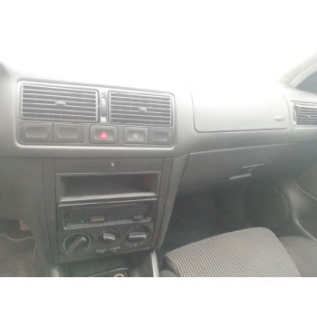 volkswagen golf iv berlina (1j1) del año 1999