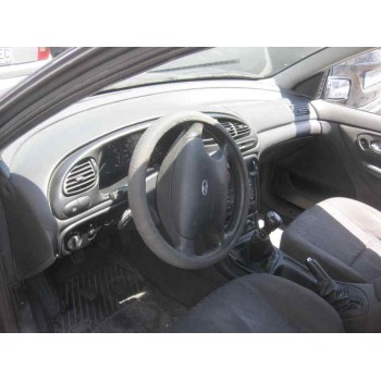 ford mondeo berlina (gd) del año 2000