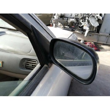 nissan micra (k11) del año 2003