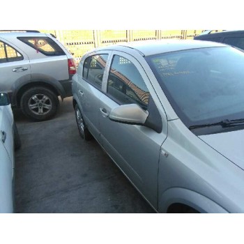 opel astra h berlina del año 2006