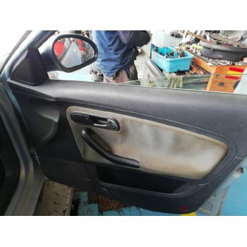 seat ibiza (6l1) del año 2003